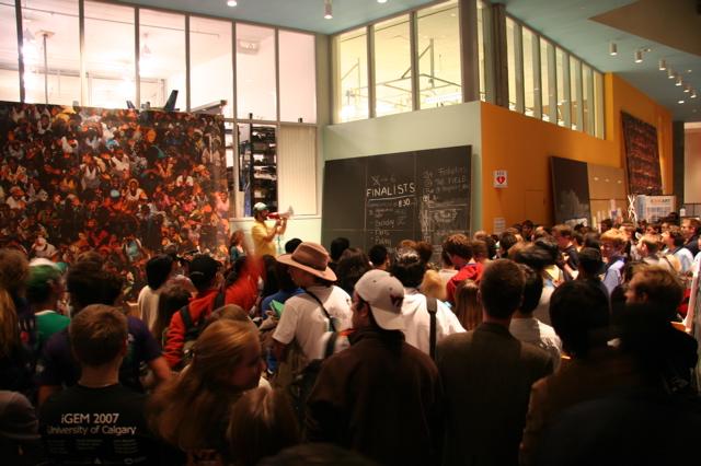 File:Waiting for finalist announcement.jpg