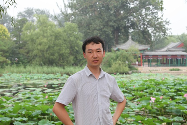 Tao Zhou (a chemist)